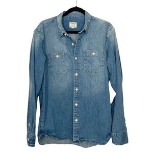 America Eagle Outfitters Mens faded denim button down shirt size Large